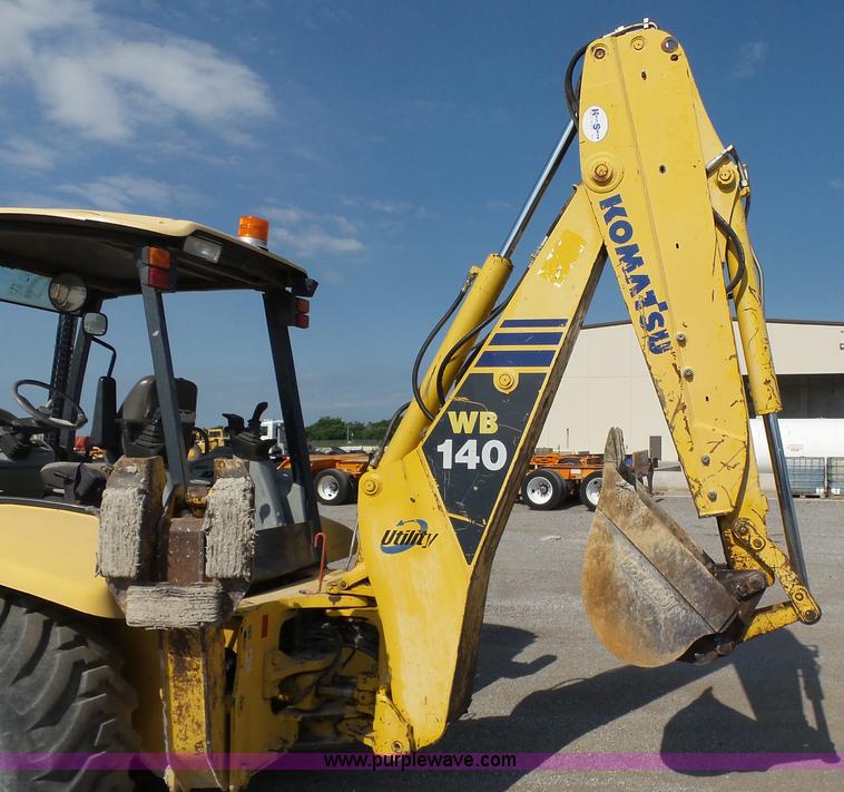 image for item J2793 2004 Komatsu WB140-2N backhoe