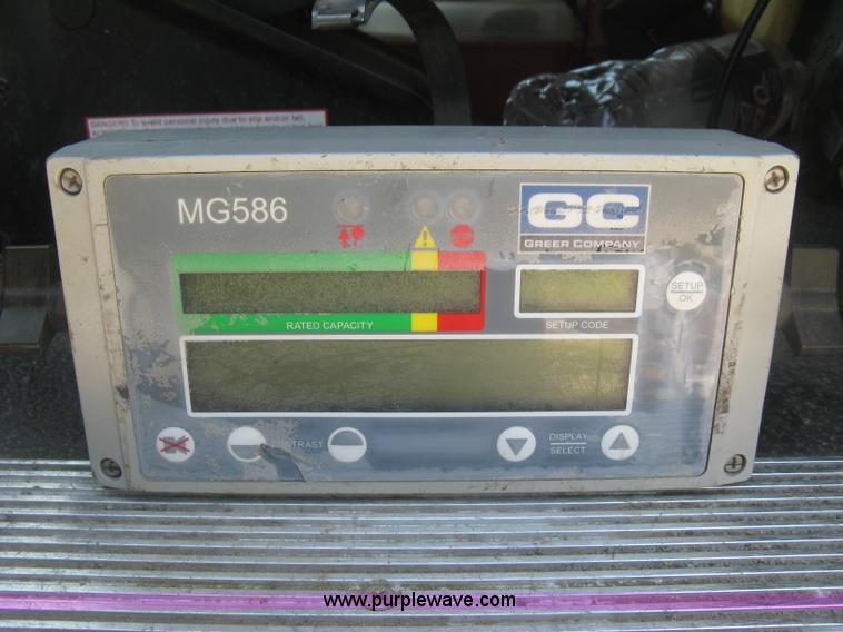 image for item J2797 2001 Volvo WG crane truck