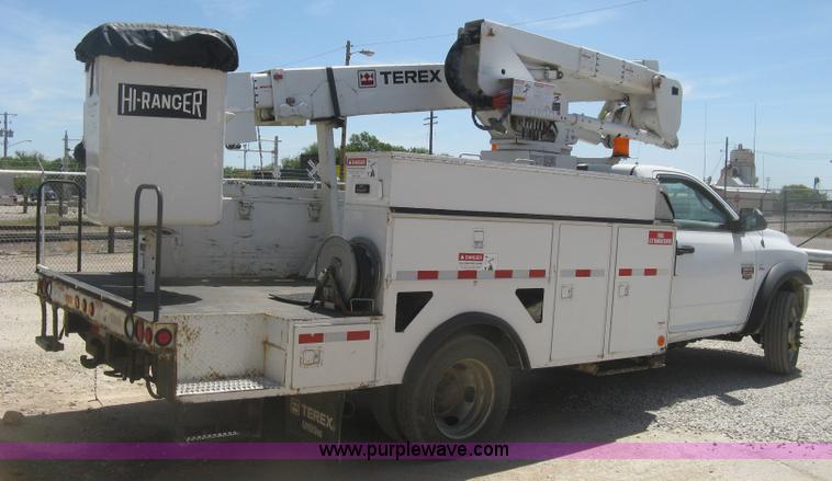 image for item J2798 2011 Dodge Ram 5500 bucket truck
