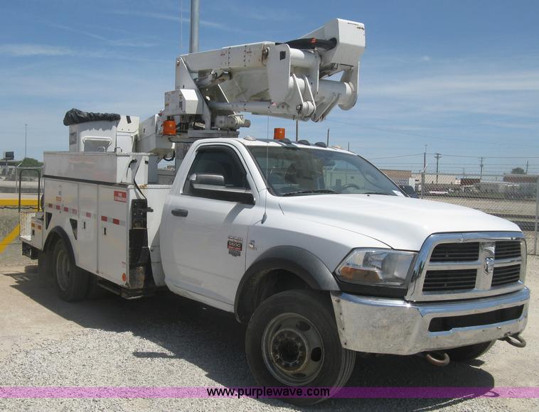 image for item J2798 2011 Dodge Ram 5500 bucket truck