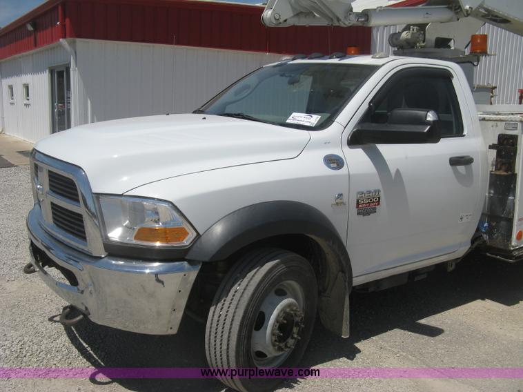 image for item J2798 2011 Dodge Ram 5500 bucket truck