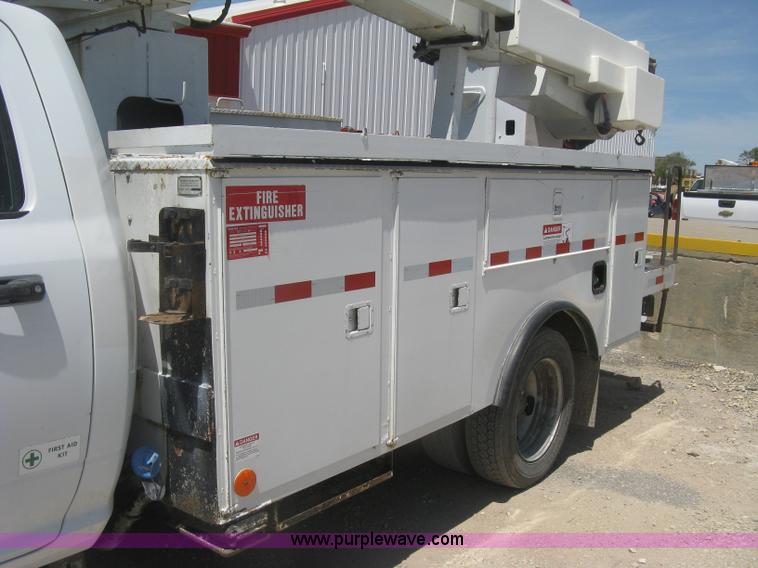 image for item J2798 2011 Dodge Ram 5500 bucket truck