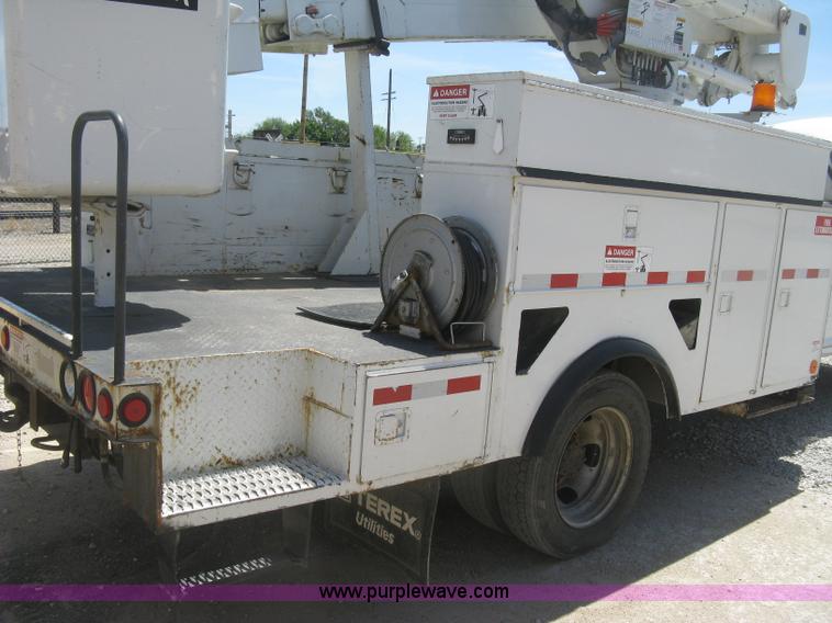 image for item J2798 2011 Dodge Ram 5500 bucket truck