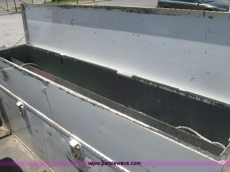 image for item J2798 2011 Dodge Ram 5500 bucket truck