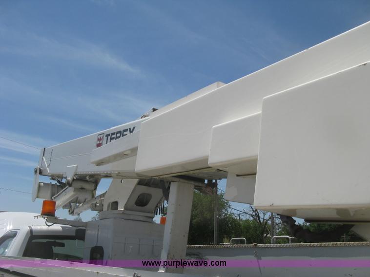 image for item J2798 2011 Dodge Ram 5500 bucket truck