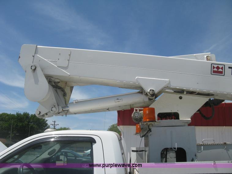 image for item J2798 2011 Dodge Ram 5500 bucket truck