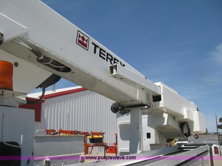 image for item J2798 2011 Dodge Ram 5500 bucket truck