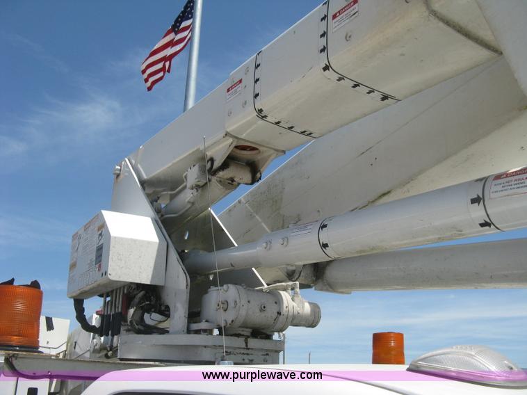 image for item J2798 2011 Dodge Ram 5500 bucket truck