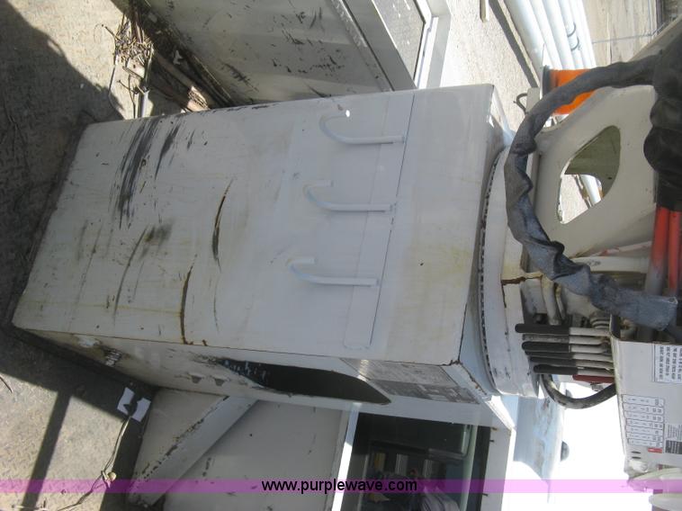 image for item J2798 2011 Dodge Ram 5500 bucket truck