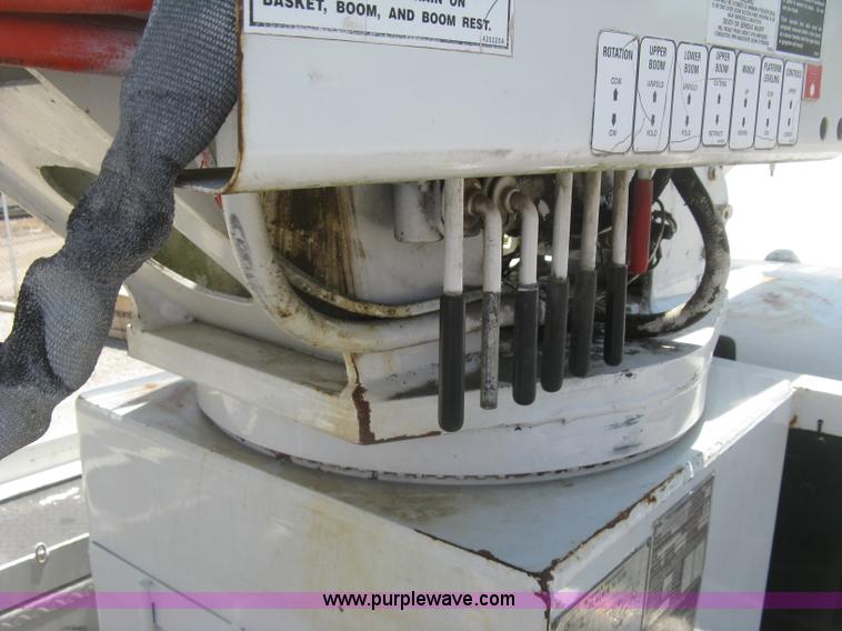 image for item J2798 2011 Dodge Ram 5500 bucket truck