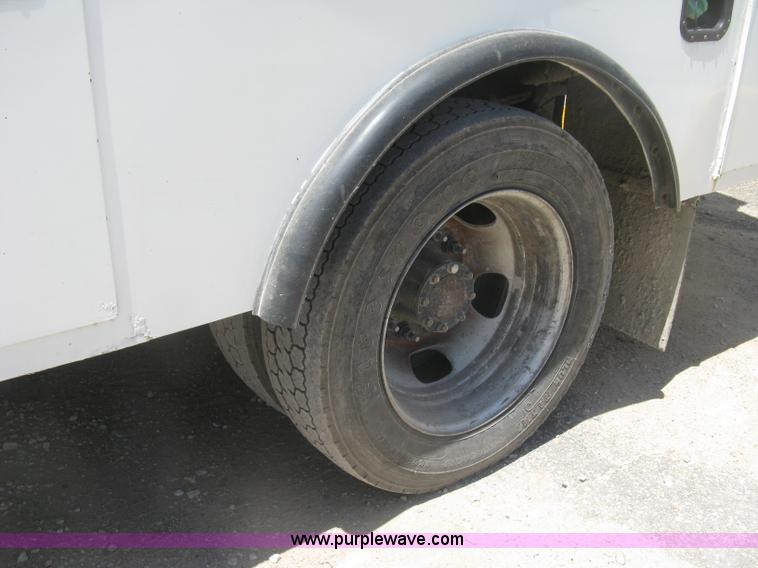 image for item J2798 2011 Dodge Ram 5500 bucket truck