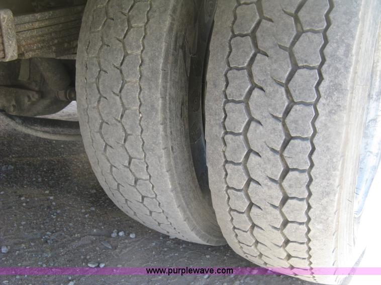 image for item J2798 2011 Dodge Ram 5500 bucket truck