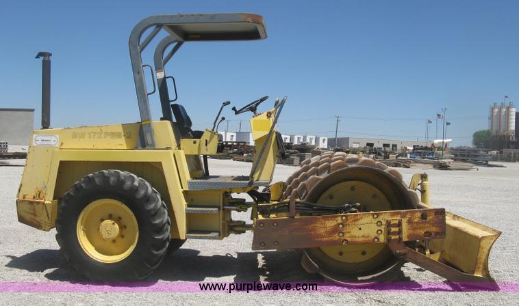 image for item J2800 Bomag BW172PDB-2 vibratory padfoot compactor