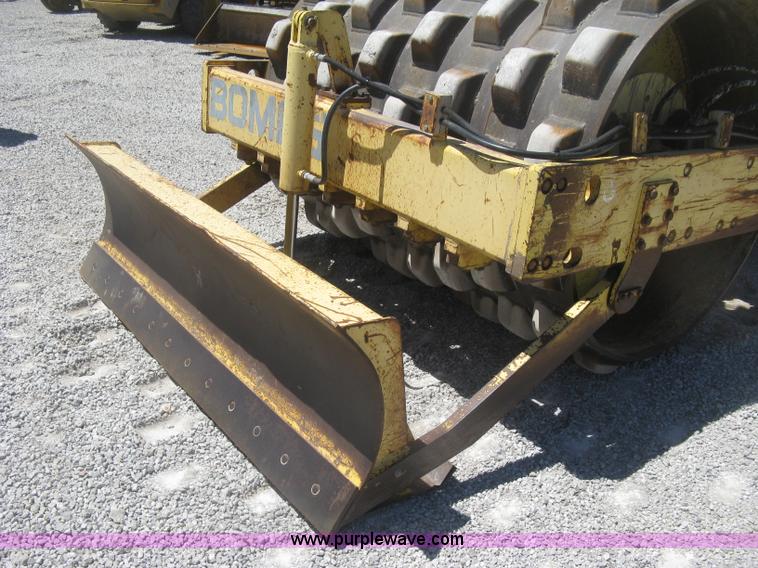 image for item J2800 Bomag BW172PDB-2 vibratory padfoot compactor