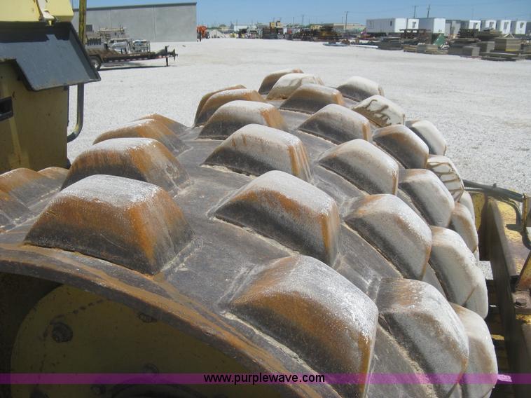 image for item J2800 Bomag BW172PDB-2 vibratory padfoot compactor