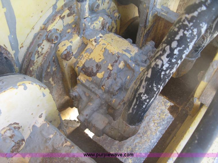 image for item J2800 Bomag BW172PDB-2 vibratory padfoot compactor