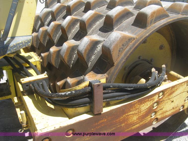 image for item J2800 Bomag BW172PDB-2 vibratory padfoot compactor