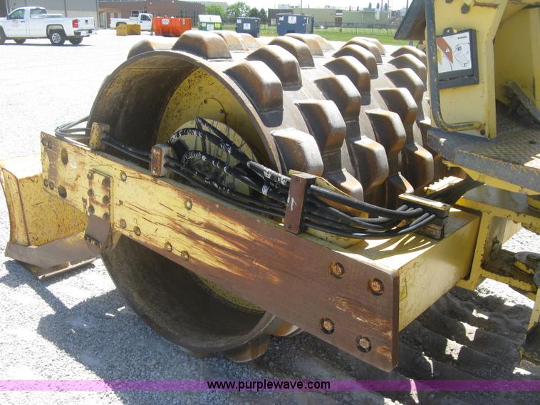 image for item J2800 Bomag BW172PDB-2 vibratory padfoot compactor