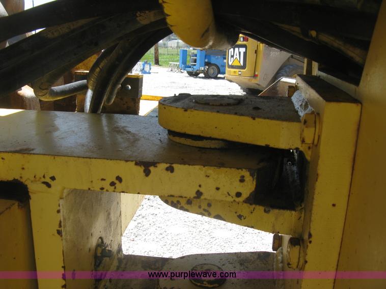 image for item J2800 Bomag BW172PDB-2 vibratory padfoot compactor