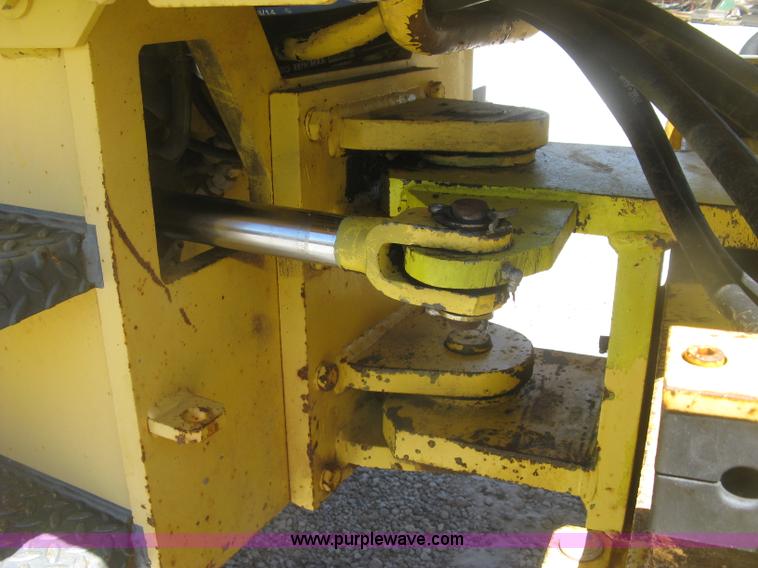 image for item J2800 Bomag BW172PDB-2 vibratory padfoot compactor