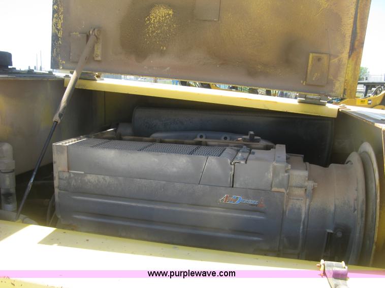 image for item J2800 Bomag BW172PDB-2 vibratory padfoot compactor