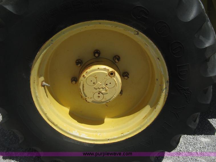 image for item J2800 Bomag BW172PDB-2 vibratory padfoot compactor