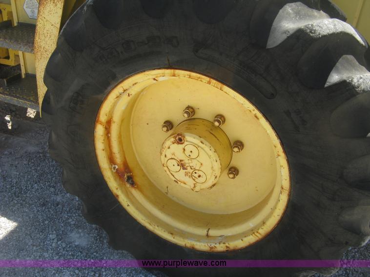 image for item J2800 Bomag BW172PDB-2 vibratory padfoot compactor