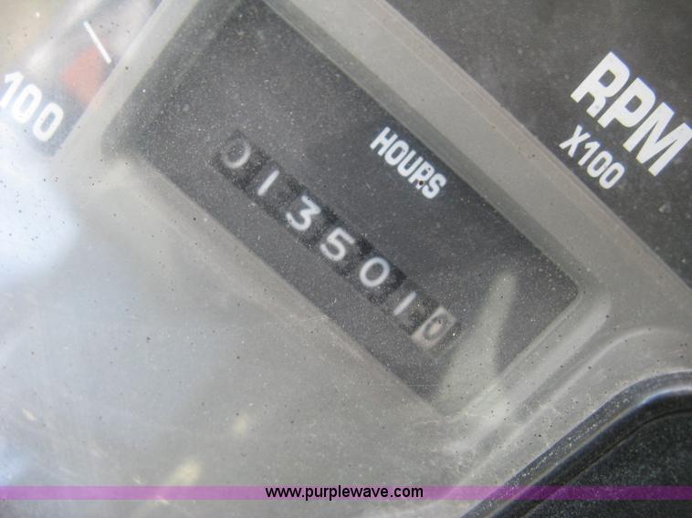 image for item J2801 1997 International 4900 dump truck