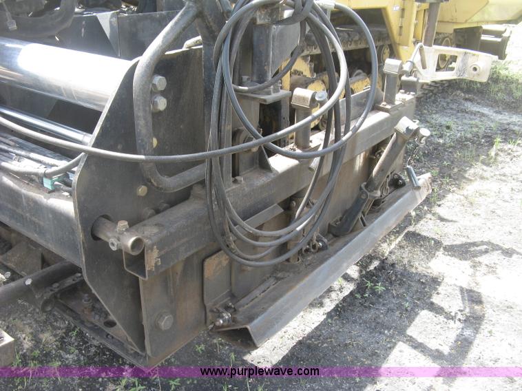 image for item J2802 Caterpillar AP-650B asphalt paver