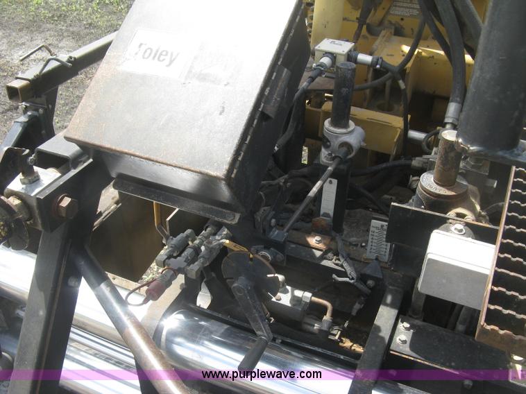 image for item J2802 Caterpillar AP-650B asphalt paver