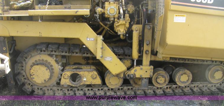 image for item J2802 Caterpillar AP-650B asphalt paver