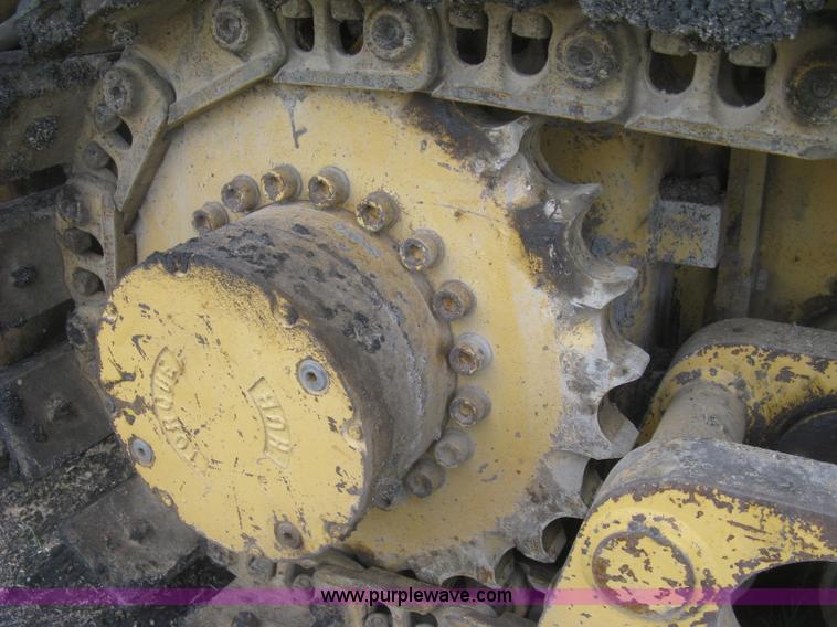 image for item J2802 Caterpillar AP-650B asphalt paver