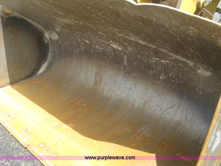 image for item J2803 2004 Caterpillar 938G Series II wheel loader