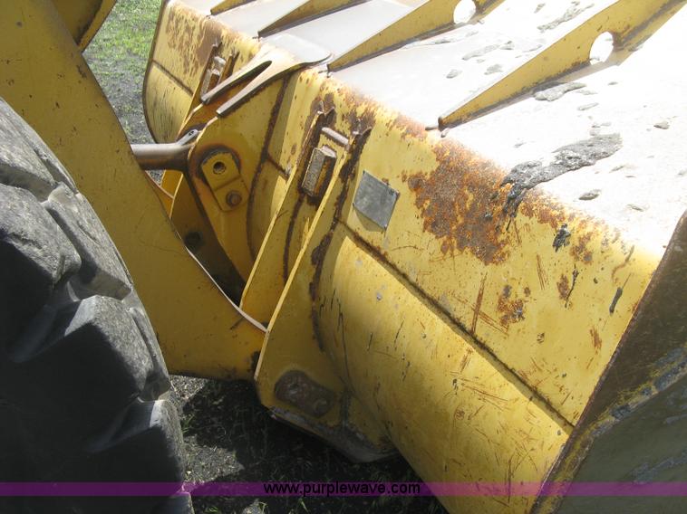 image for item J2803 2004 Caterpillar 938G Series II wheel loader