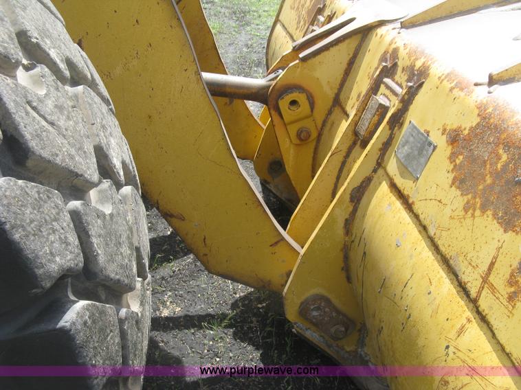 image for item J2803 2004 Caterpillar 938G Series II wheel loader