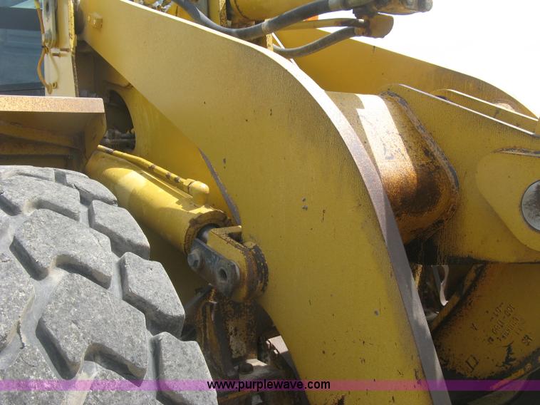 image for item J2803 2004 Caterpillar 938G Series II wheel loader
