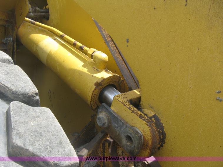 image for item J2803 2004 Caterpillar 938G Series II wheel loader