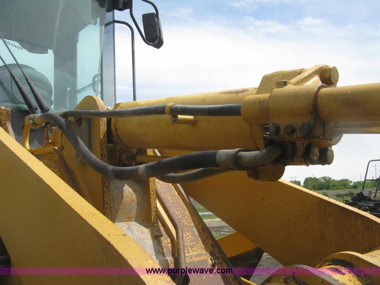 image for item J2803 2004 Caterpillar 938G Series II wheel loader