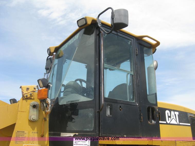 image for item J2803 2004 Caterpillar 938G Series II wheel loader