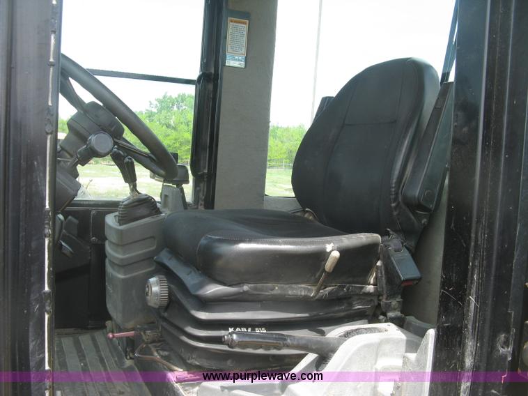 image for item J2803 2004 Caterpillar 938G Series II wheel loader