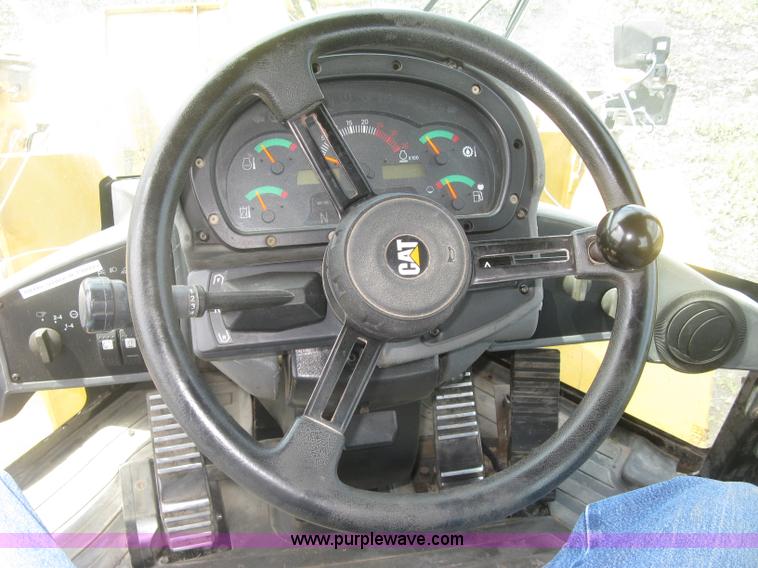 image for item J2803 2004 Caterpillar 938G Series II wheel loader