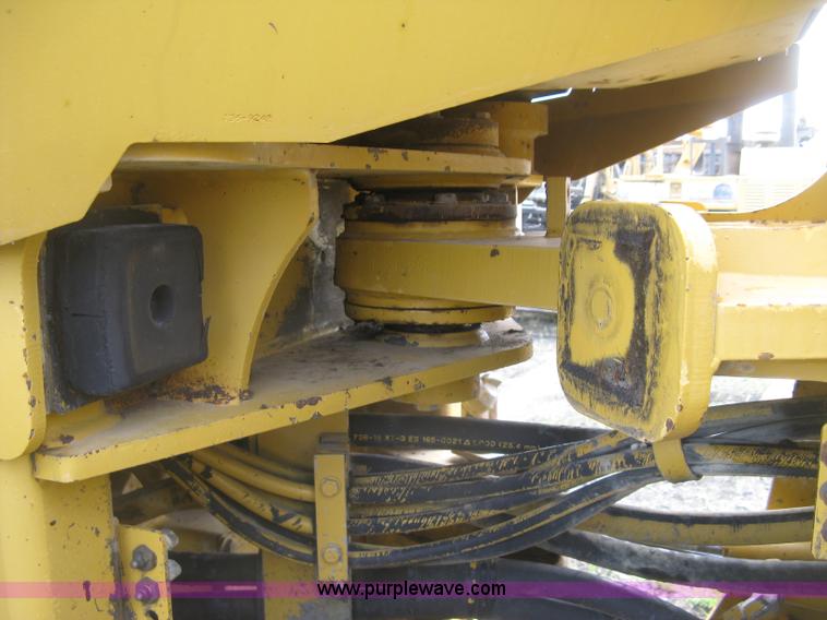 image for item J2803 2004 Caterpillar 938G Series II wheel loader