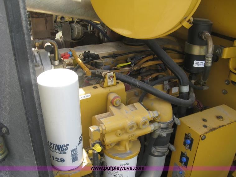 image for item J2803 2004 Caterpillar 938G Series II wheel loader