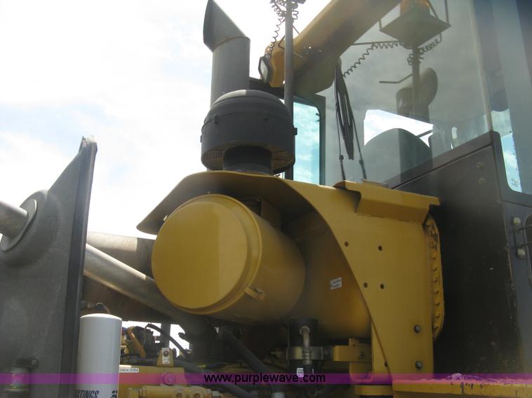 image for item J2803 2004 Caterpillar 938G Series II wheel loader