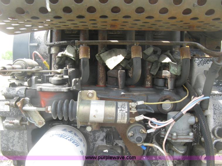 image for item J2804 HTC 2000 lay-down machine paver