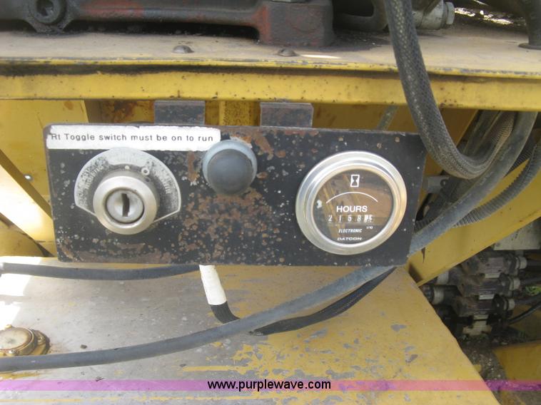 image for item J2804 HTC 2000 lay-down machine paver