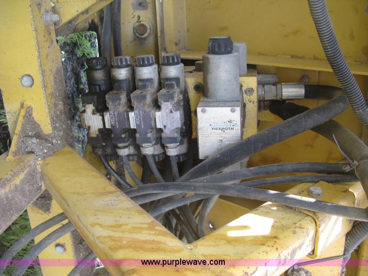 image for item J2804 HTC 2000 lay-down machine paver