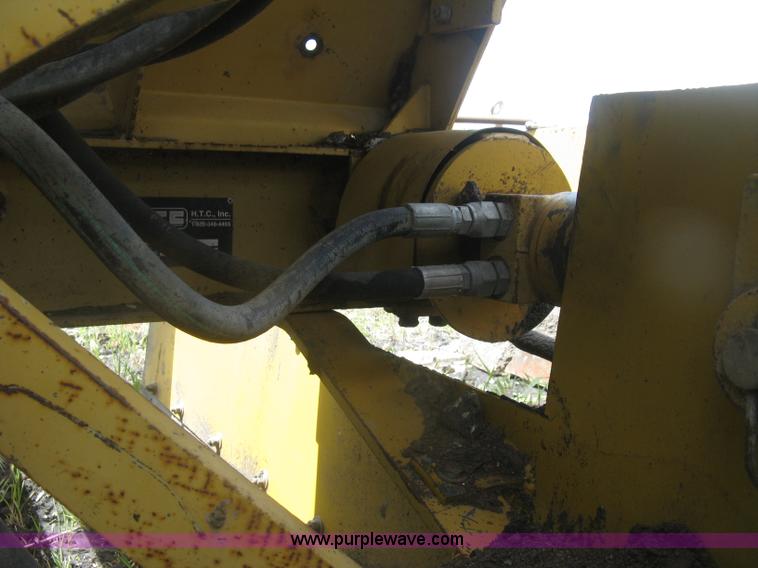 image for item J2804 HTC 2000 lay-down machine paver