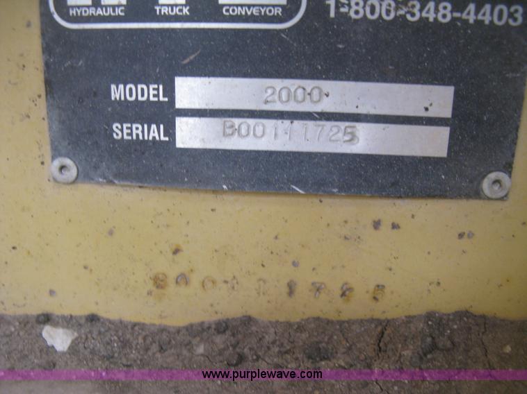 image for item J2804 HTC 2000 lay-down machine paver