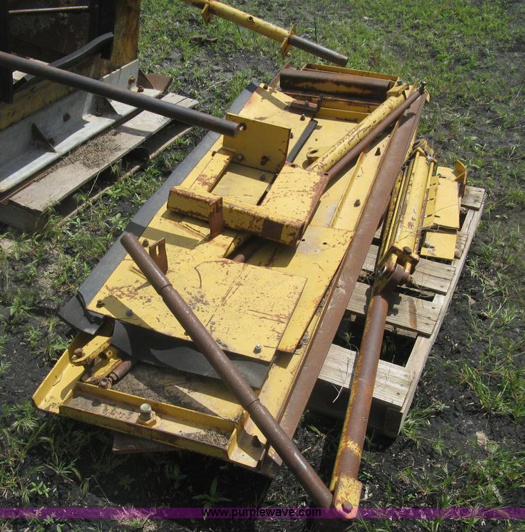 image for item J2804 HTC 2000 lay-down machine paver